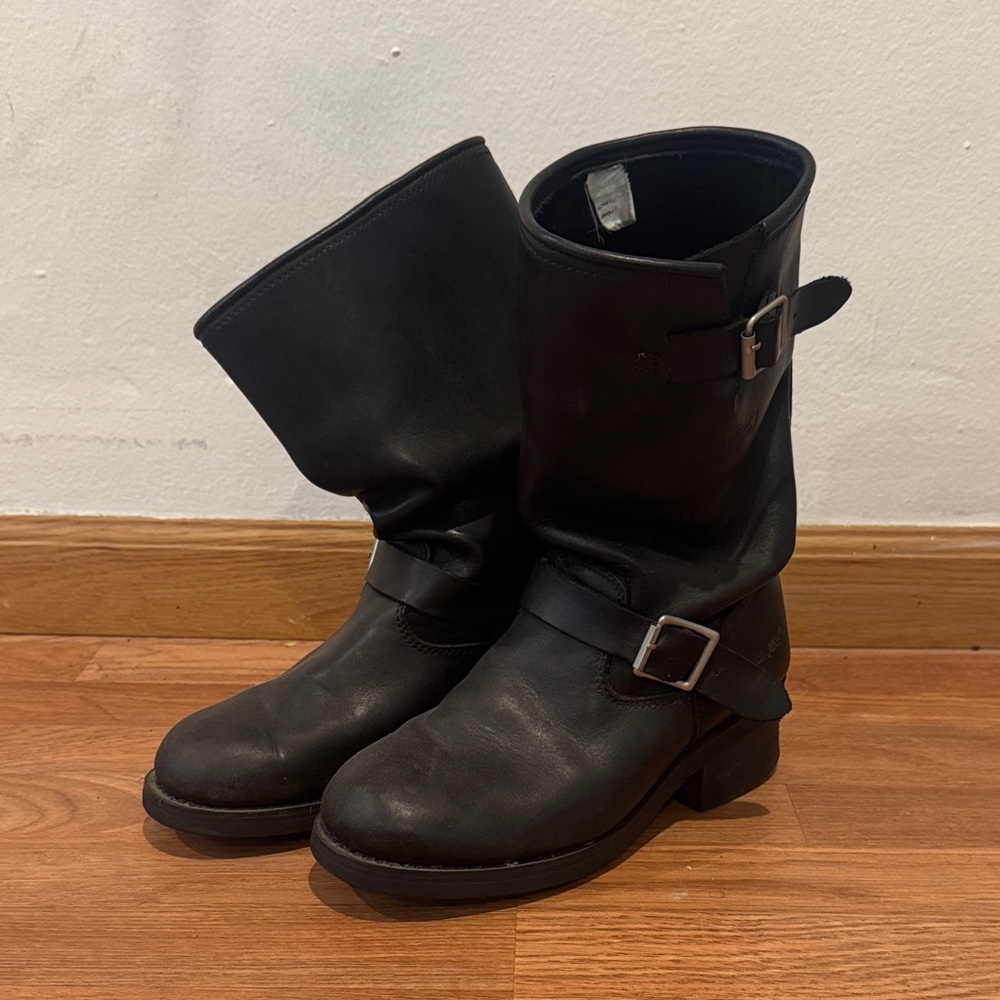 Men's Classic Black Buckle Boots